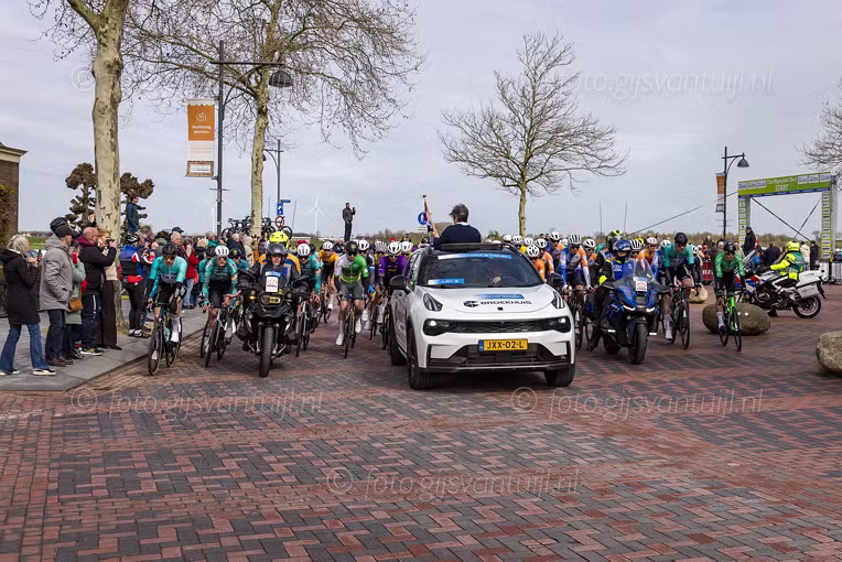 2026_03_27 Olympia s Tour start Zaltb - Kerkdriel