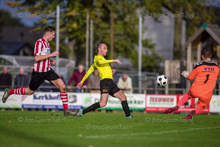 2019_11_02 GVV63 1 - Zwaluwe 1 4-4