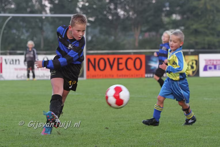 2012_09_29 Lo GVV'63 F2 - GDC F4 4 - 1