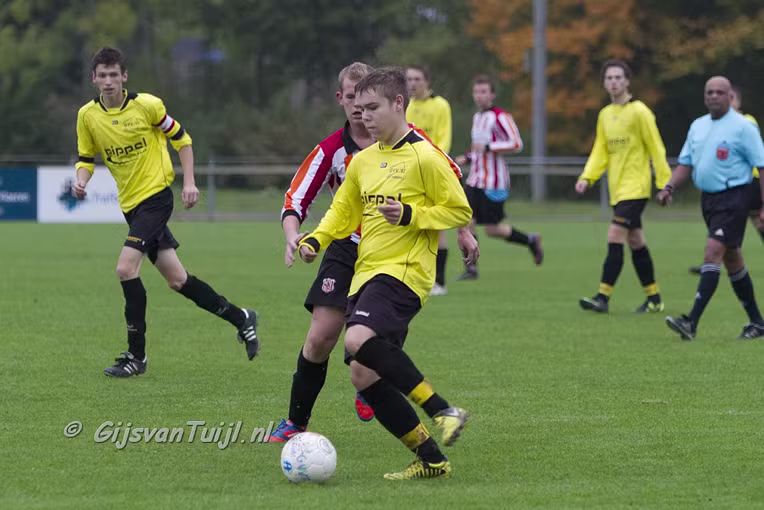 2012_10_20 Lo GVV'63 A1 - MEC'07 A1 7 - 2