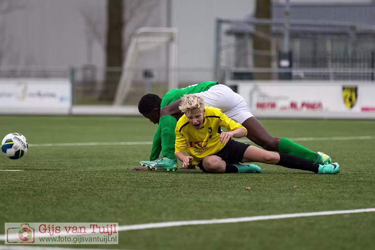 2023_12_16 GVV63 JO14 1 - Den Dungen JO14 1 1-5