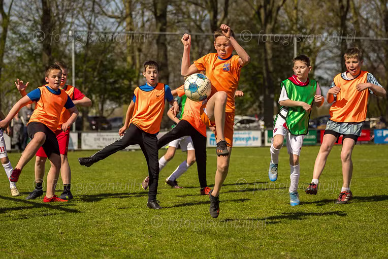 2025_04_02 KNVB SchoolVoetbal tournooi Gemeente Zaltb