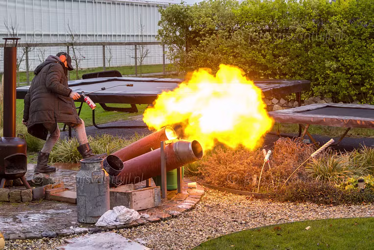 2025_12_31 Carbid schieten gezelligheid