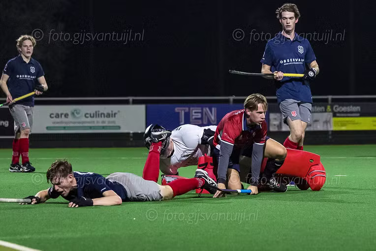 2025_11_14 MHC Bomm H1 - Amersfoort H1 2-7 S Cup